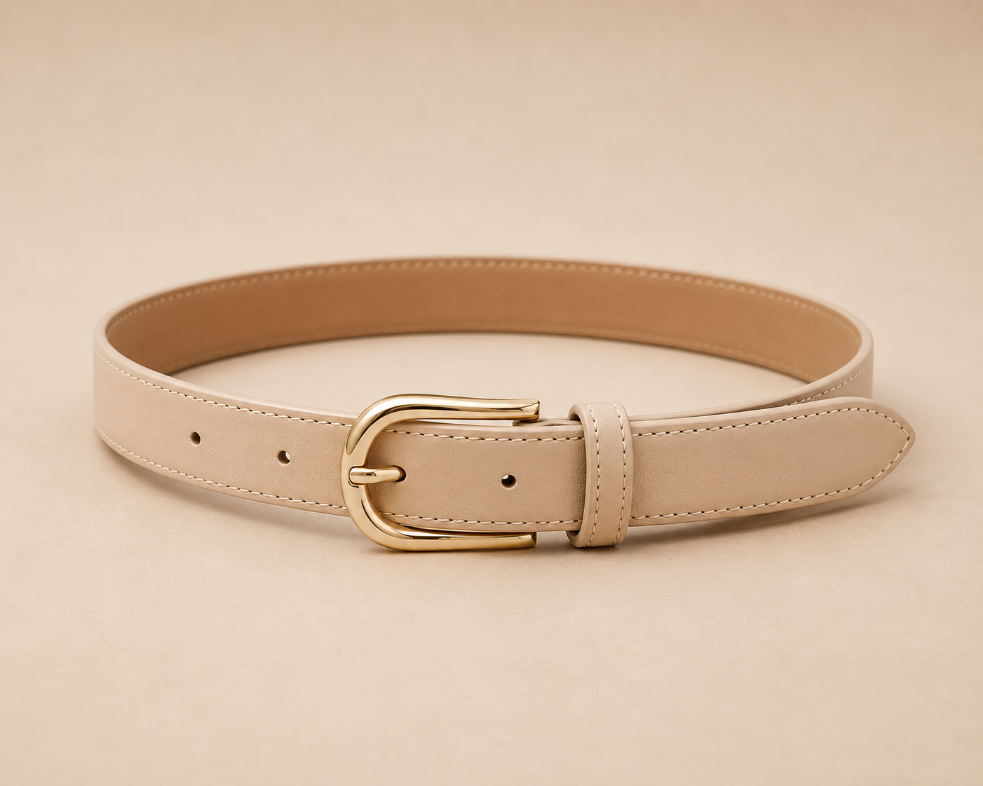 Slim leather belt with gold buckle